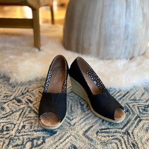 Toms Black Wedges, size 7